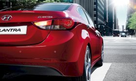 Задний фонарь Hyundai Elantra 2015